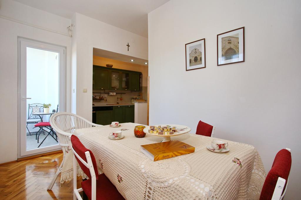 Rooms & Apartments Soline Nuove Biograd Na Moru Exterior photo