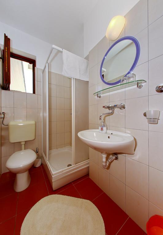 Rooms & Apartments Soline Nuove Biograd Na Moru Exterior photo